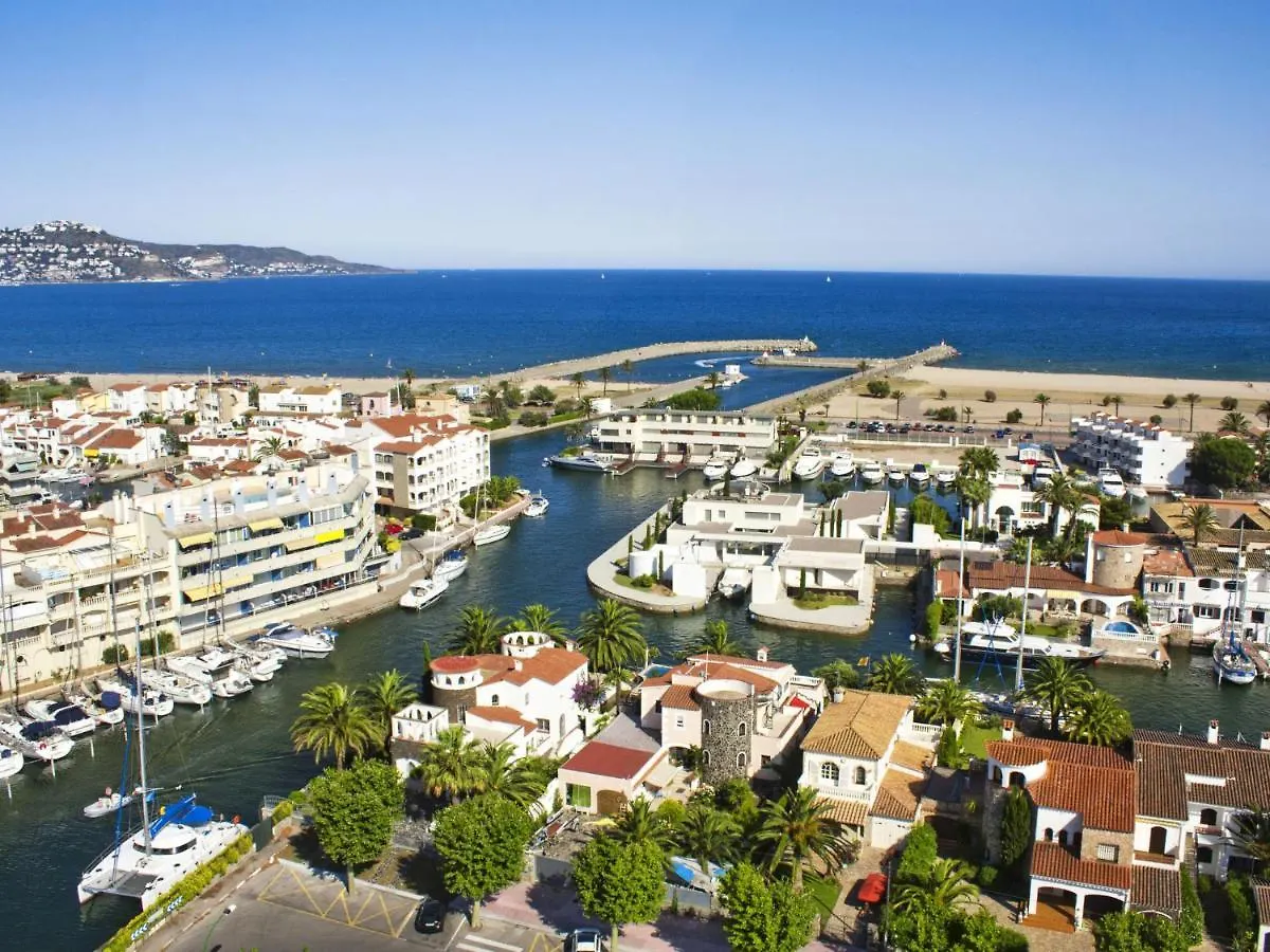 Apartment Vista Bahia-1 By Interhome Ampuriabrava España